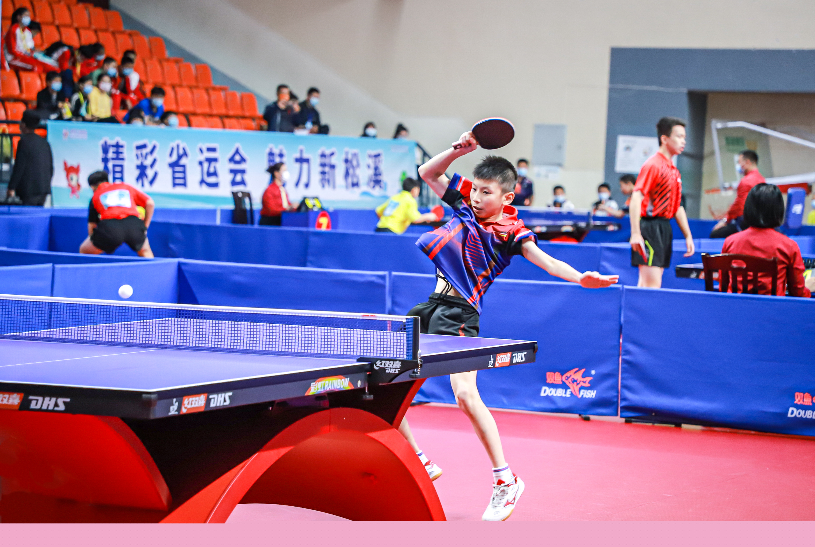 在这种背景 在这种背景