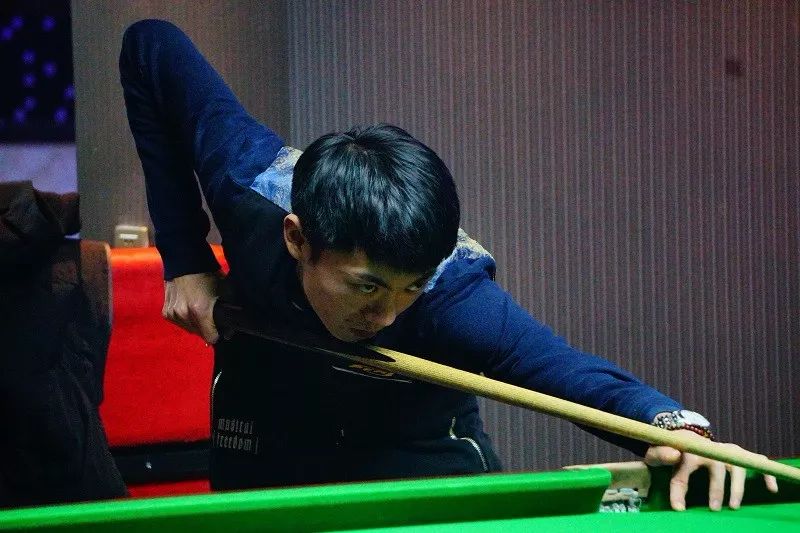 与士气上双 与士气上双